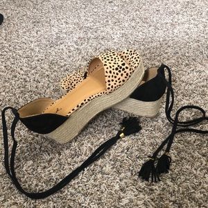 Lace up Espadrilles shoes!